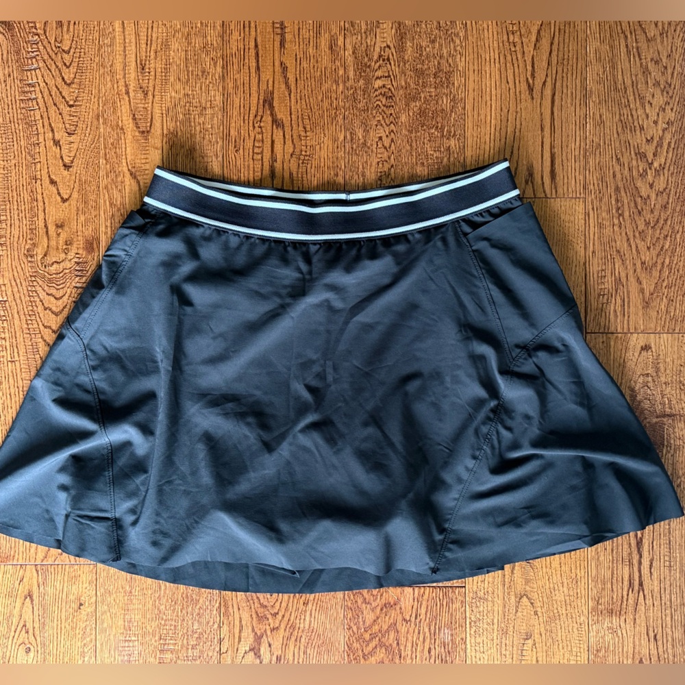 NWT Peter Millar Black Women's Skort